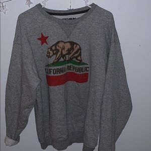 Oversized grey California crew neck